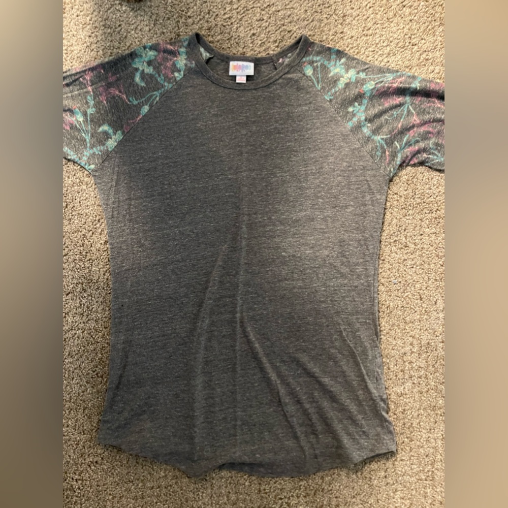 Lularoe Randy size small. - Picture 1 of 3